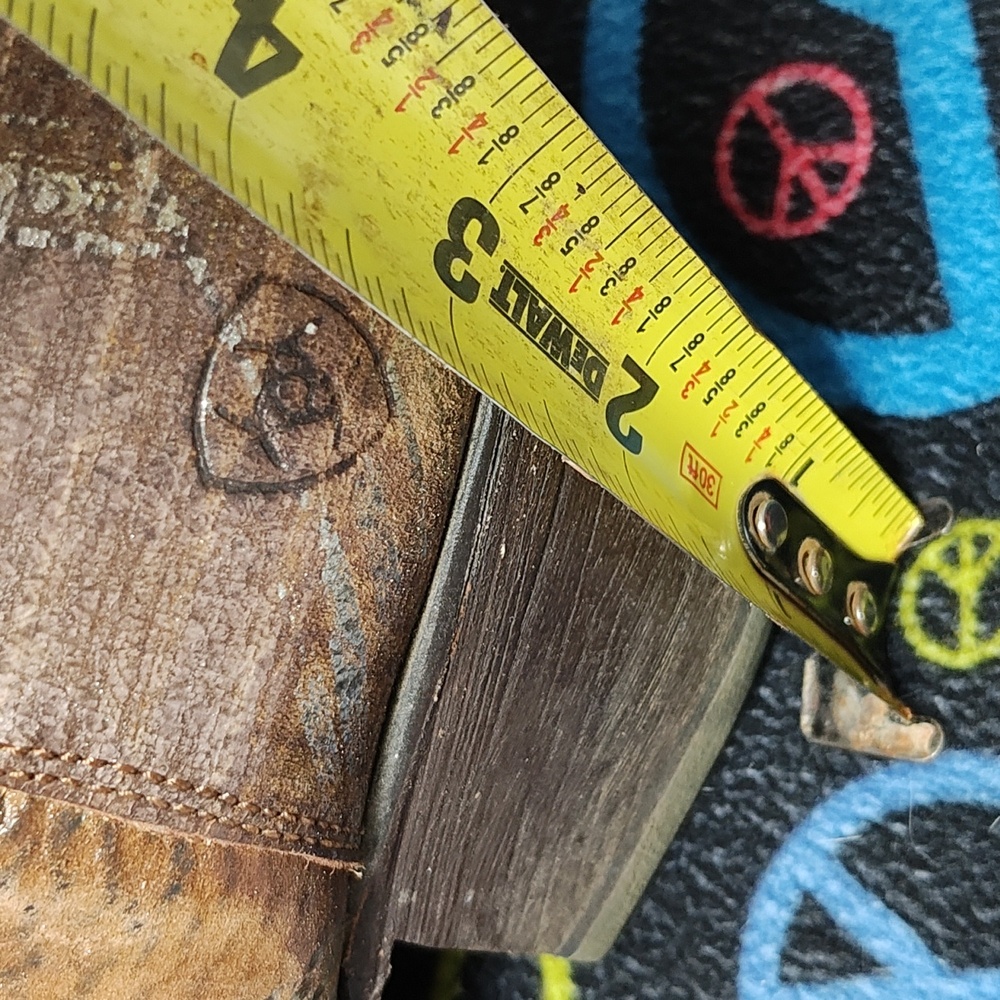 Ariat Distressed Tan Leather Ankle Boots - Picture 11 of 16